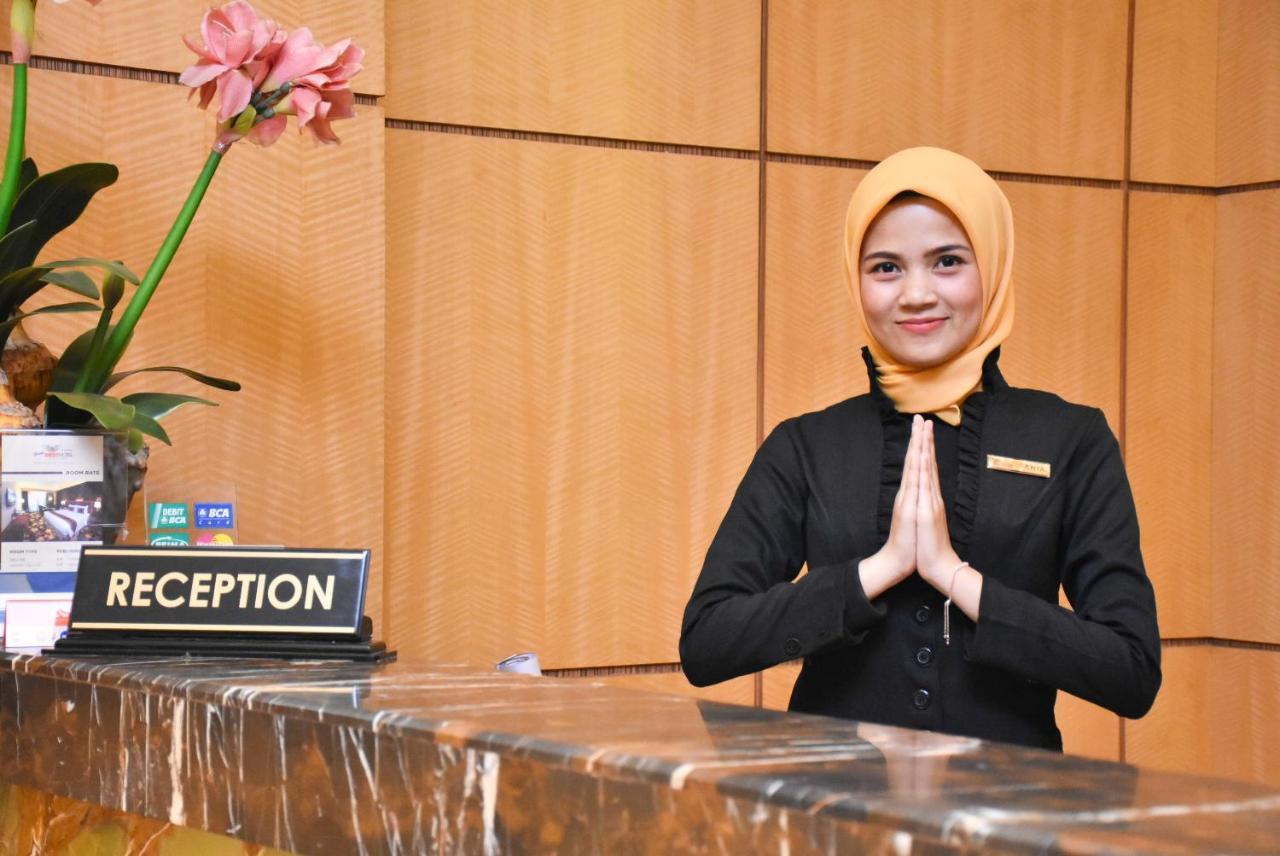Grand Rocky Hotel Bukittinggi Exterior foto